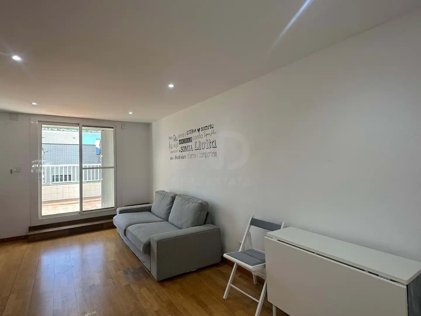 Living room of Attic for sale in Vilanova i la Geltrú  with Air Conditioner, Heating and Terrace