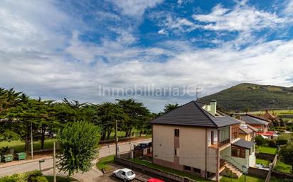 Exterior view of Duplex for sale in Santoña  with Terrace and Balcony
