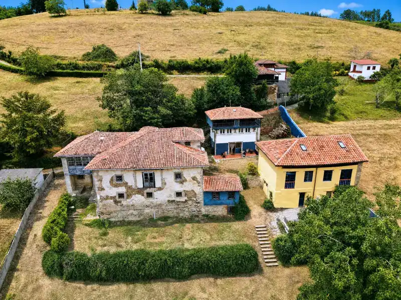 House with garden for sale in Folgueras, imagen 4