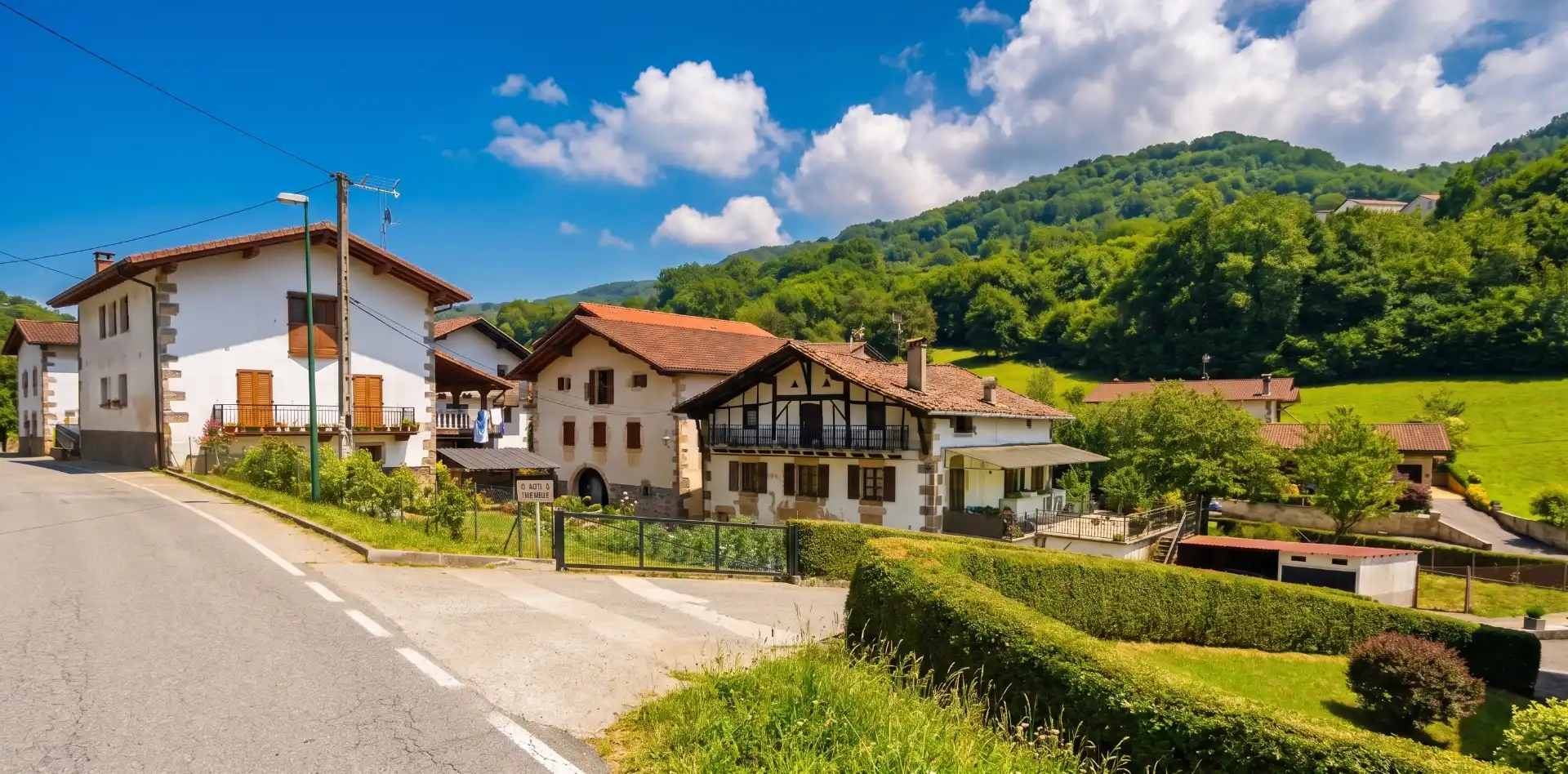 Vista exterior de Casa o chalet en venta en Donamaria con Jardín privado, Terraza y Trastero