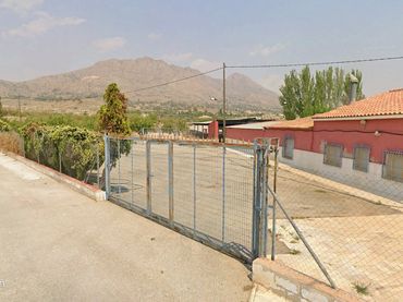 Terreno residencial en venta en Calle Almendro 52