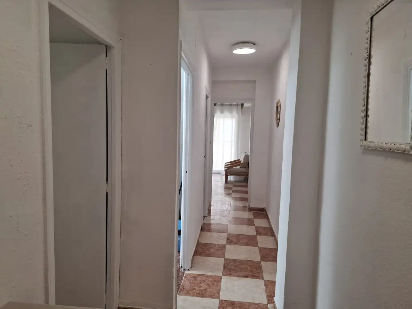 Wohnung zum Verkauf in Torrenueva Costa mit Terrasse und Möbliert