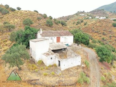 Casa rústica en venda a Canillas de Aceituno