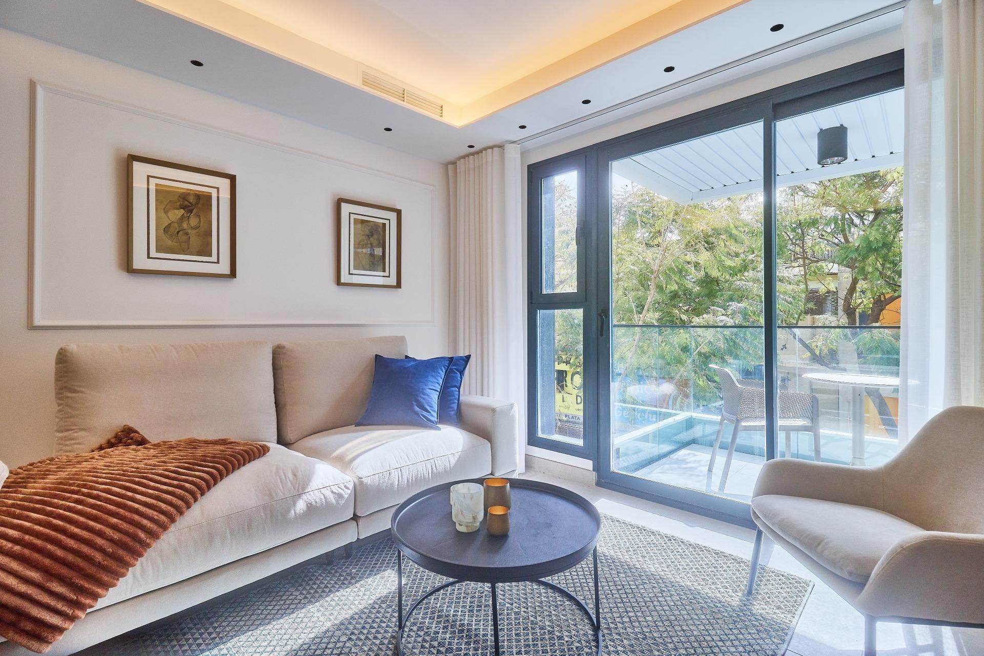 Sala de estar de Apartamento en venta en Fuengirola con Aire acondicionado, Calefacción y Terraza