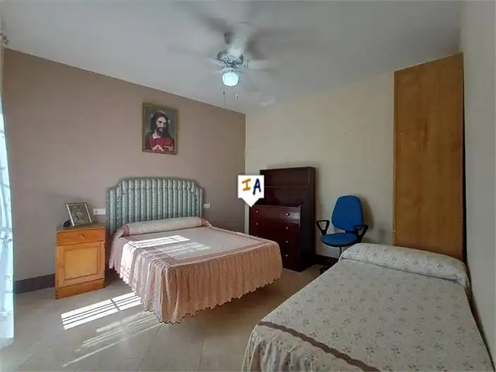Habitación de Casa adosada en venta en Casariche con Terraza, Trastero y Alarma