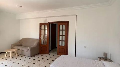 Foto 3 de Habitación en Calle Torres Quevedo, 6, Plaza de Toros - Avenida Chapí - Trinquete, Elda