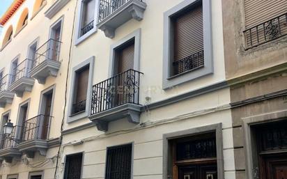 Exterior view of Building for sale in  Granada Capital