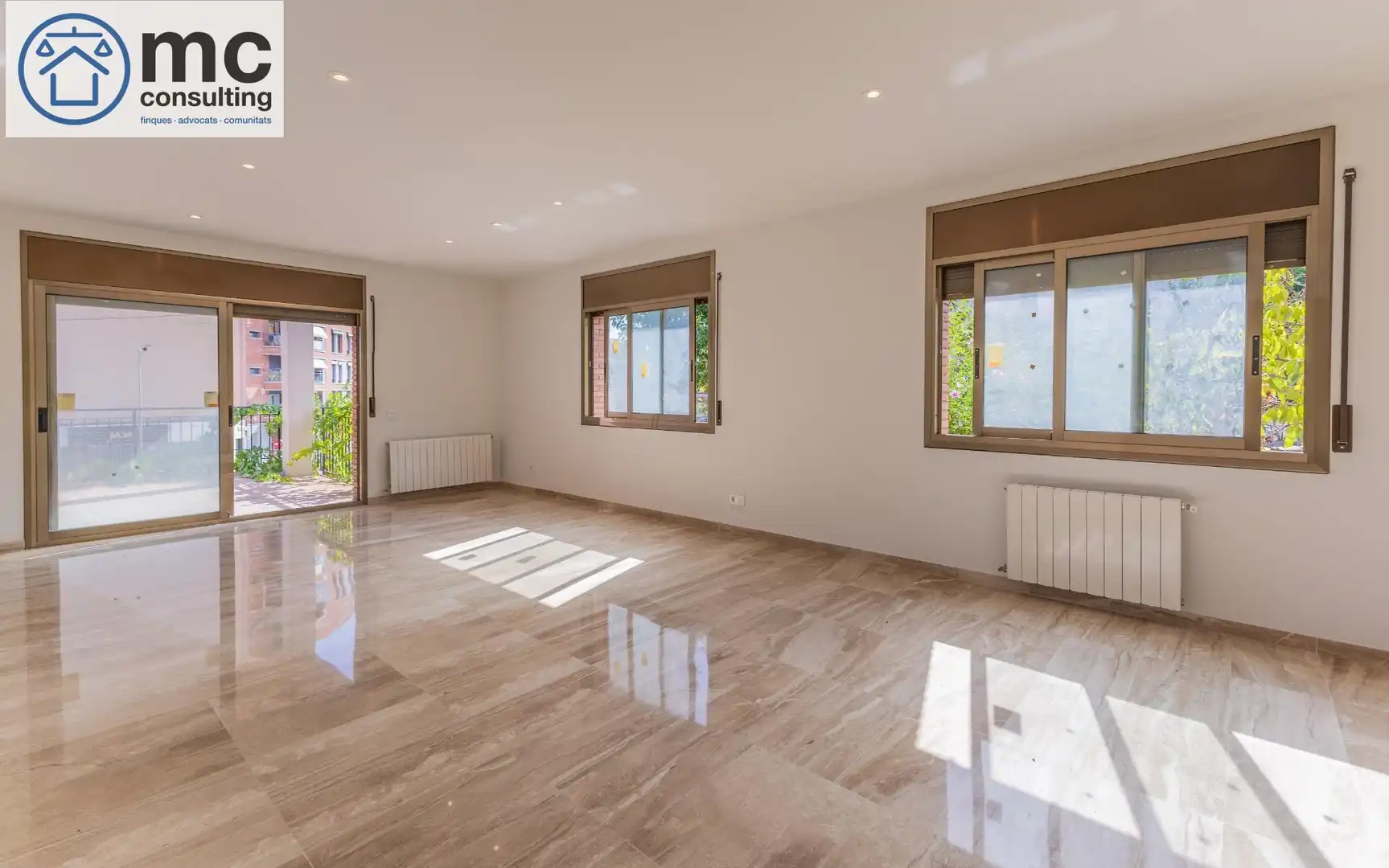 Living room of Houses for sale in Mataró  with Heating, Private garden and Terrace