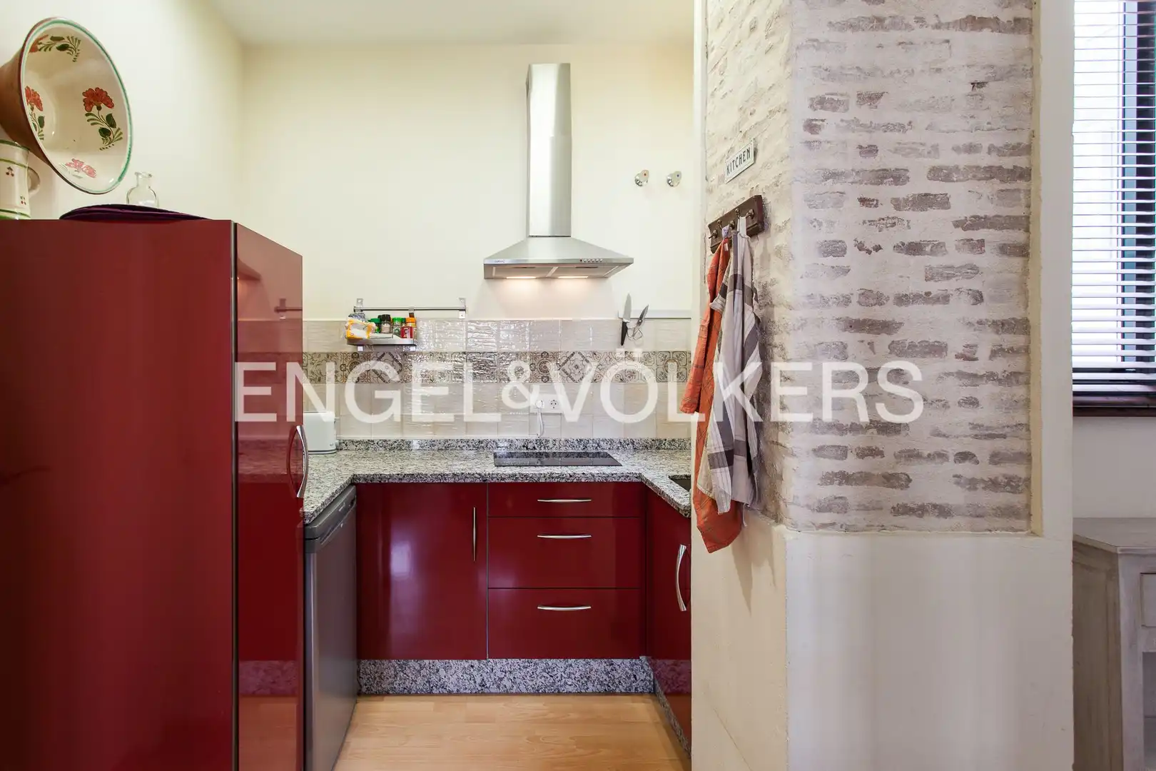 Kitchen of Flat for sale in Sevilla  with Air Conditioner and Heating