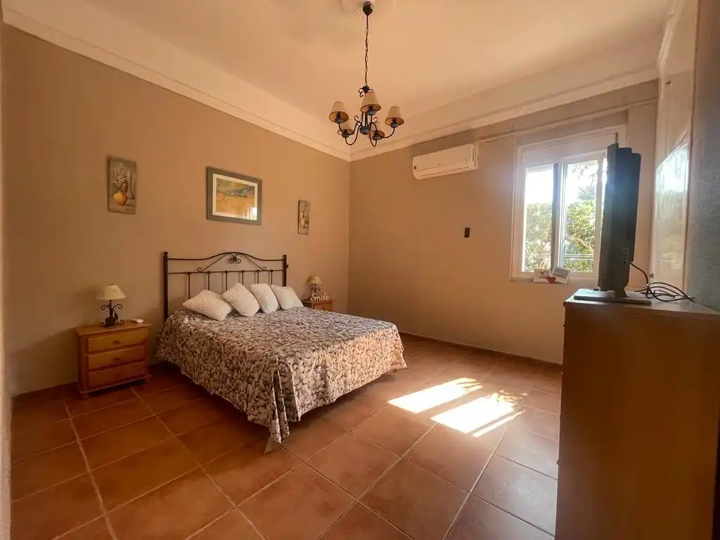 Dormitori de Casa o xalet en venda en Cullera amb Aire condicionat, Jardí privat i Terrassa