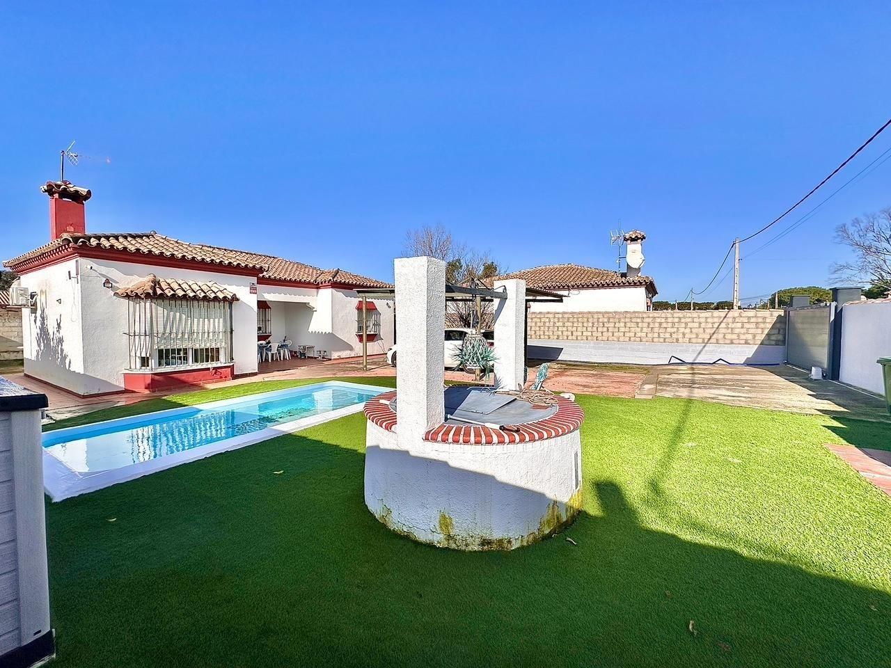 Garden of House or chalet for sale in Chiclana de la Frontera  with Community pool