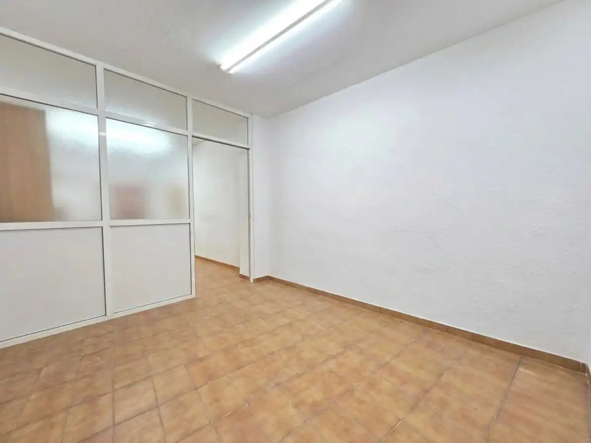 Local commercial à vendre à Carrer Doctor Millan, imagen 8