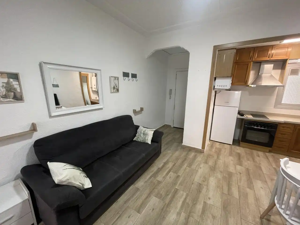 Flat for rent in Alcalde Cano Coloma, Valencia, Aiora