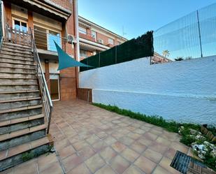 Exterior view of Duplex for sale in La Roca del Vallès  with Private garden, Terrace and Balcony