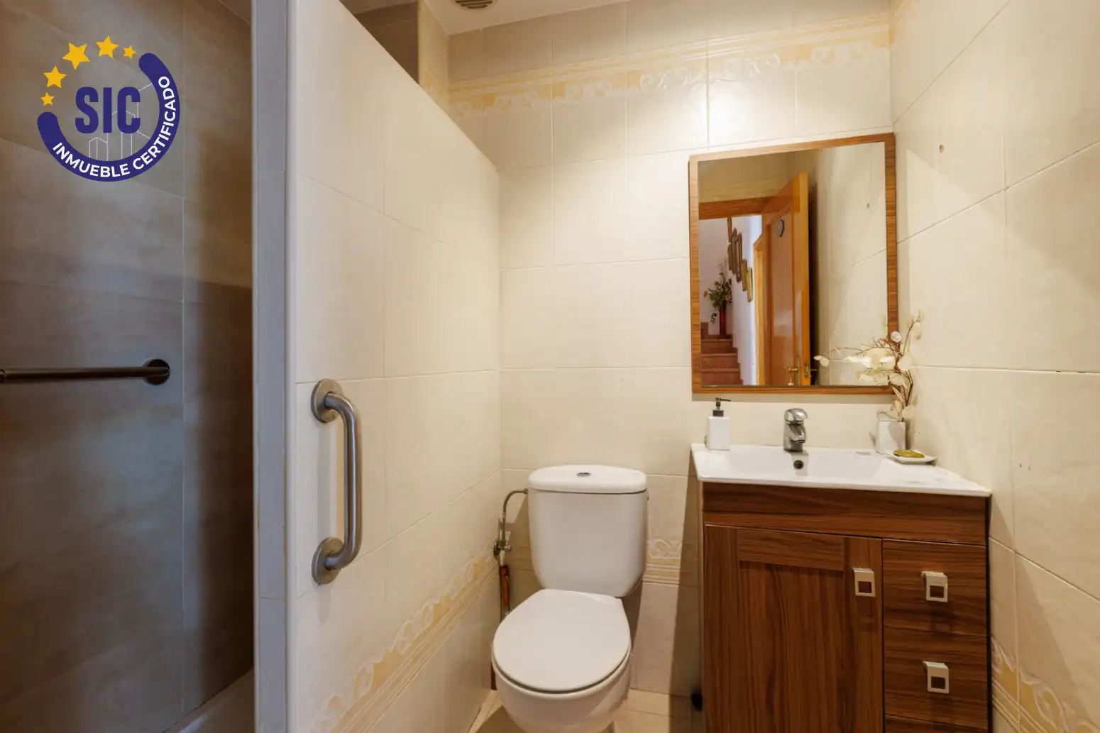 Bany de Casa o xalet en venda en L'Alcúdia de Crespins amb Aire condicionat, Terrassa i Balcó