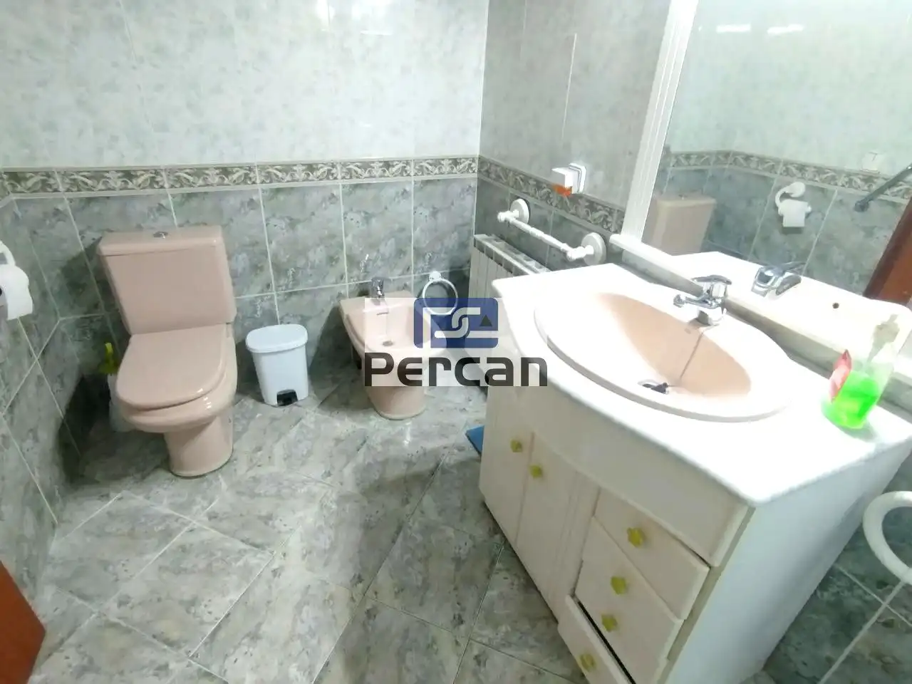 Bathroom of Houses for rent in El Campello  with Air Conditioner, Heating and Private garden
