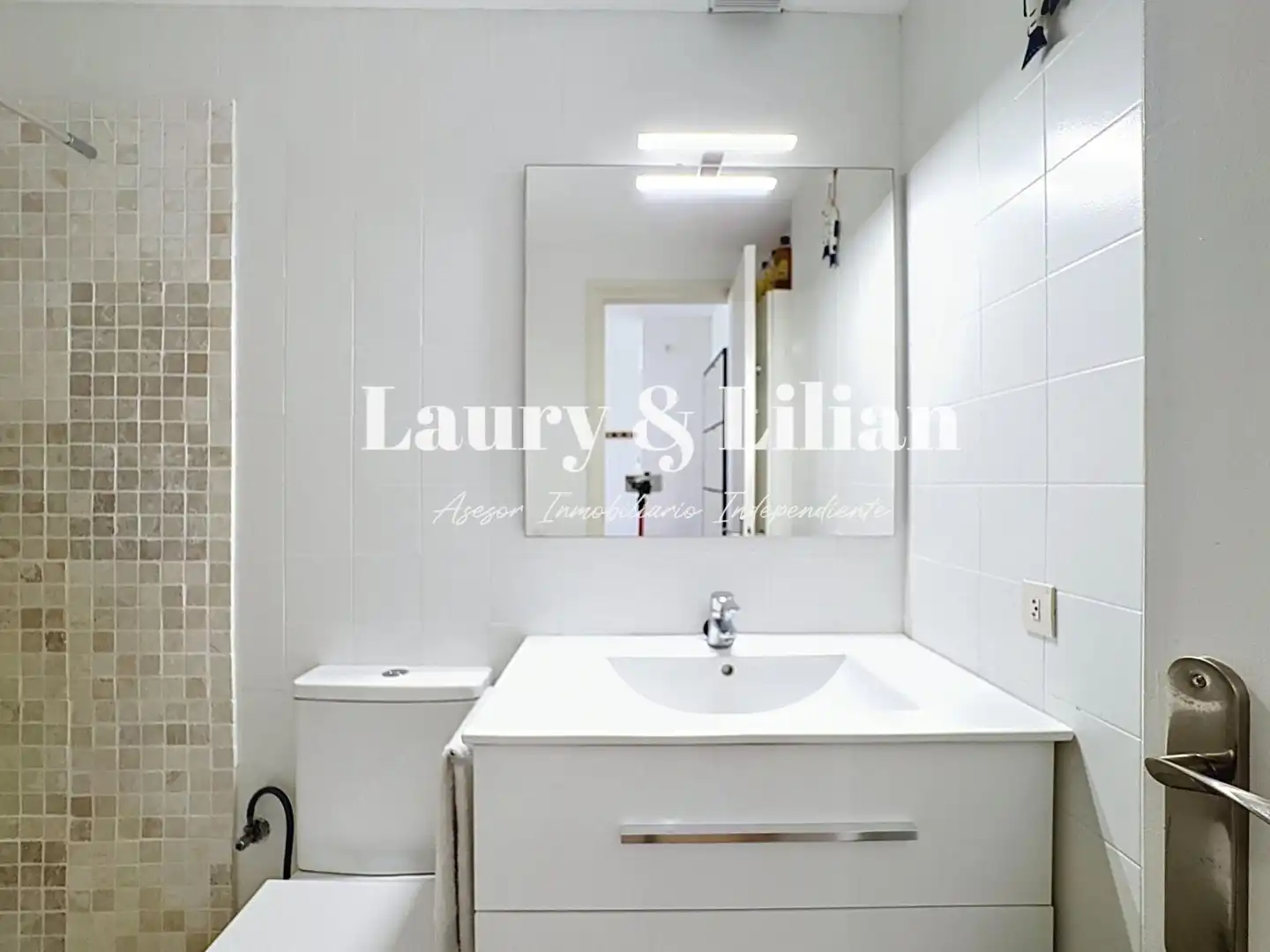 Baño de Apartamento en venta en Empuriabrava con Aire acondicionado, Calefacción y Terraza