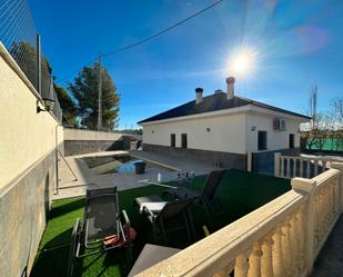 Piscina de Casa o xalet en venda en Caravaca de la Cruz amb Aire condicionat, Jardí privat i Terrassa