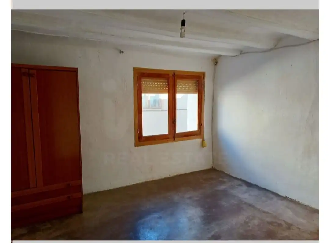 Houses for sale in La Muela  with Air Conditioner and Heating
