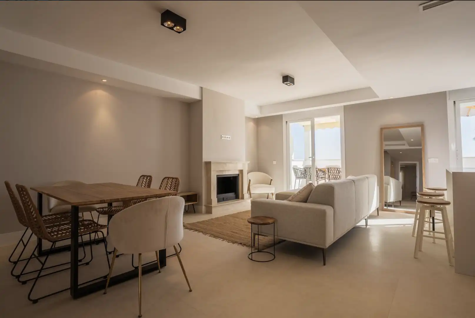 Apartment mit Pool zum Verkauf in Nueva Andalucía, imagen 2