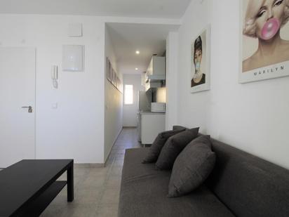 Study to rent in Berruguete