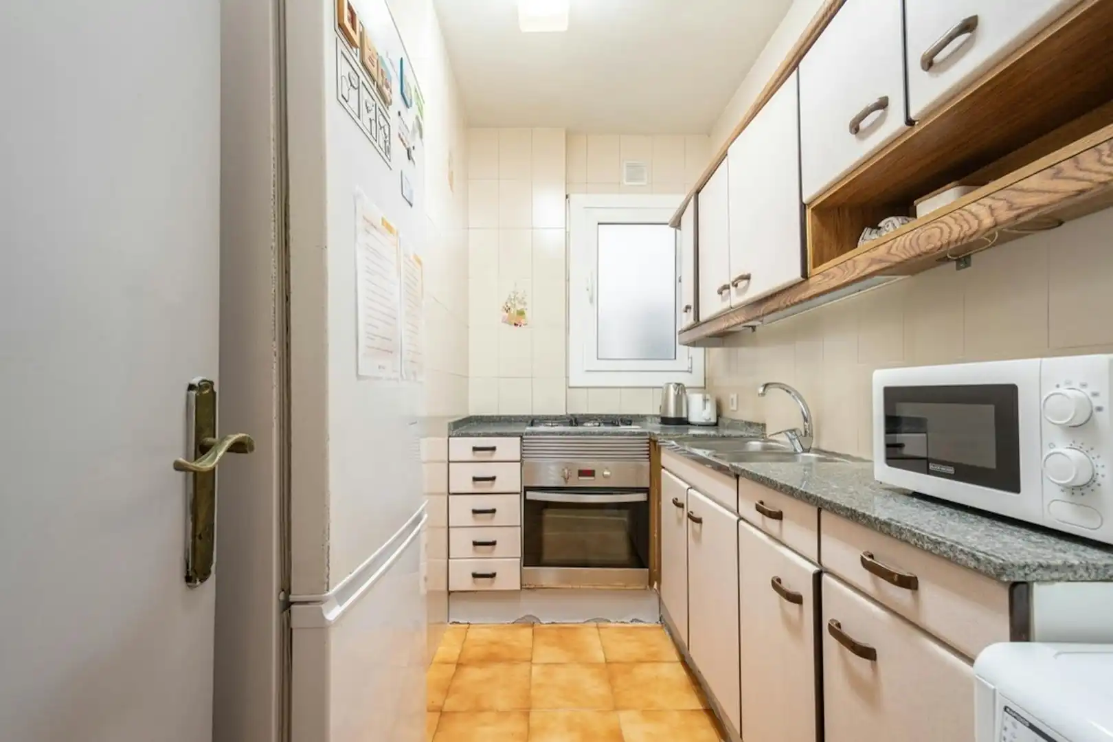 Kitchen of Flat for share in Barcelona  with Furnished and Washing machine