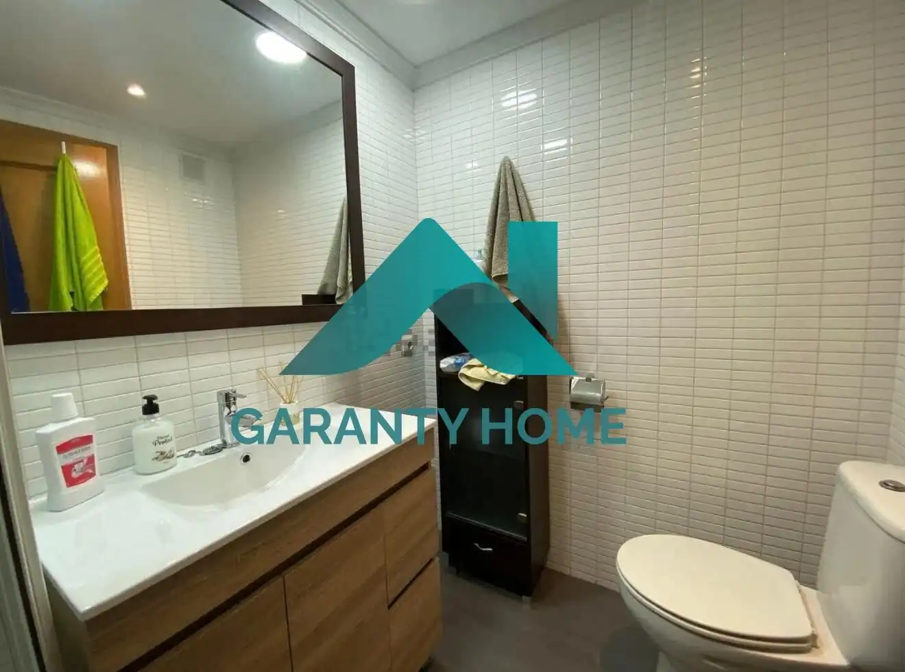 Bathroom of Flat for rent in Cáceres  with Air Conditioner and Furnished