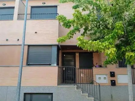 Reihenhaus zum Verkauf in CL. SIERRA ALBARRACIN