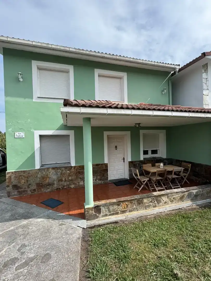 Exterior view of Houses for rent in Cudillero, Asturias