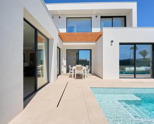 Terrassa de Casa o xalet en venda en Alicante / Alacant amb Aire condicionat i Piscina