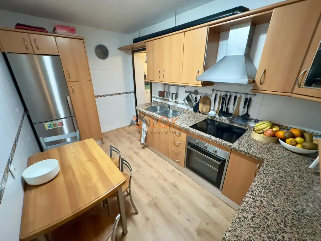 Cocina de Piso en venta en Málaga