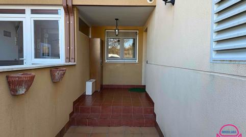 Foto 2 von Einfamilien-Reihenhaus zum Verkauf in Valdefresno, León