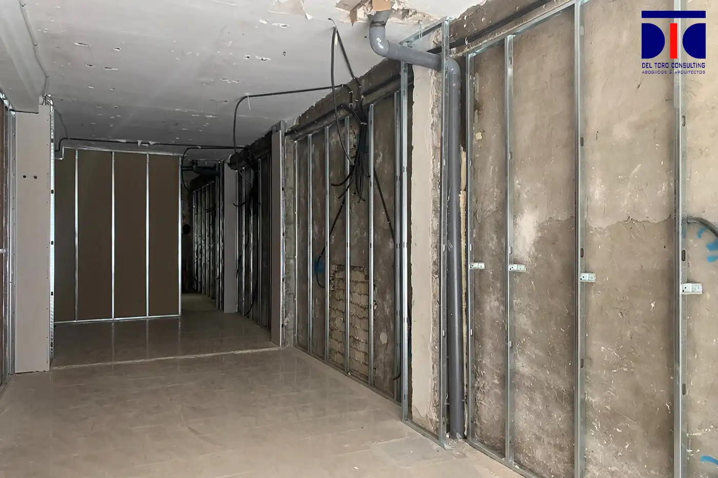 Flat for sale in Sevilla  with Air Conditioner and Heating