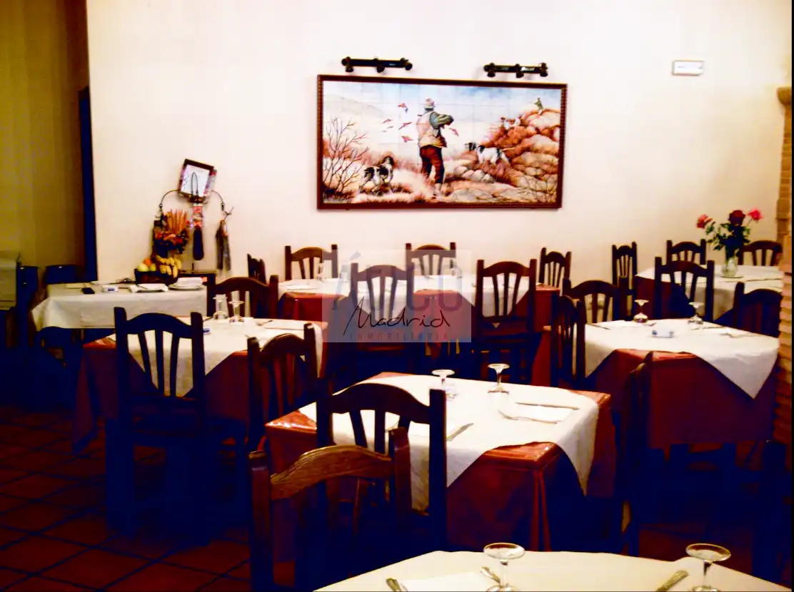 Local en venda en Cózar amb Terrassa i Moblat