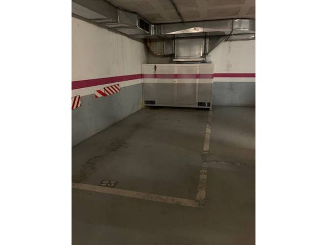 Garaje en Venta en corominas en Centre