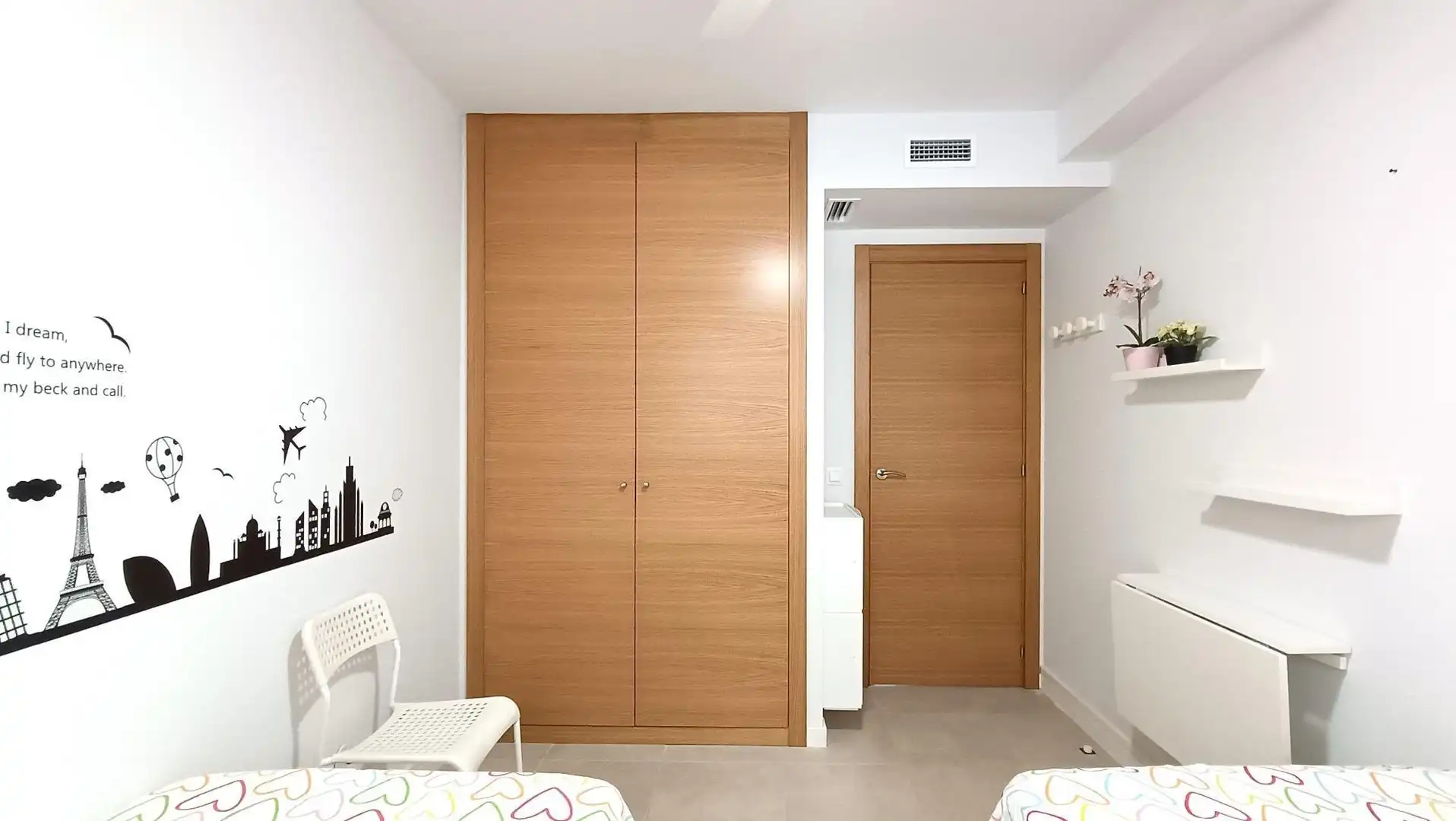 Dormitori de Apartament de lloguer en El Puig de Santa Maria amb Aire condicionat, Calefacció i Jardí privat