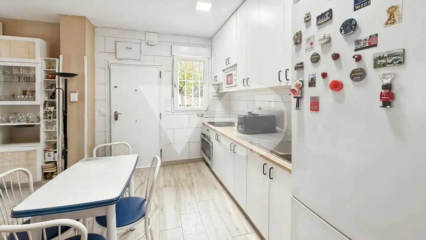 Kitchen of Study for sale in Hortaleza