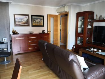Piso con ascensor en venta en Calle Teruel 2