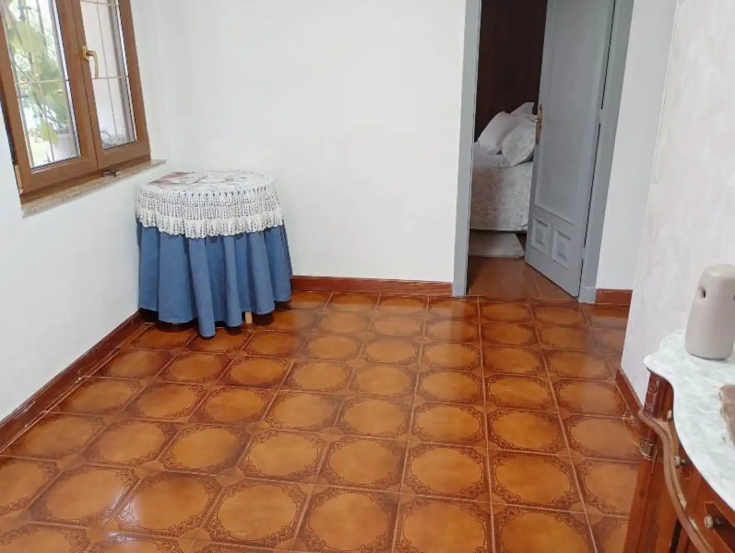 Habitación de Casa o chalet en venta en Los Corrales de Buelna  con Calefacción, Jardín privado y Terraza