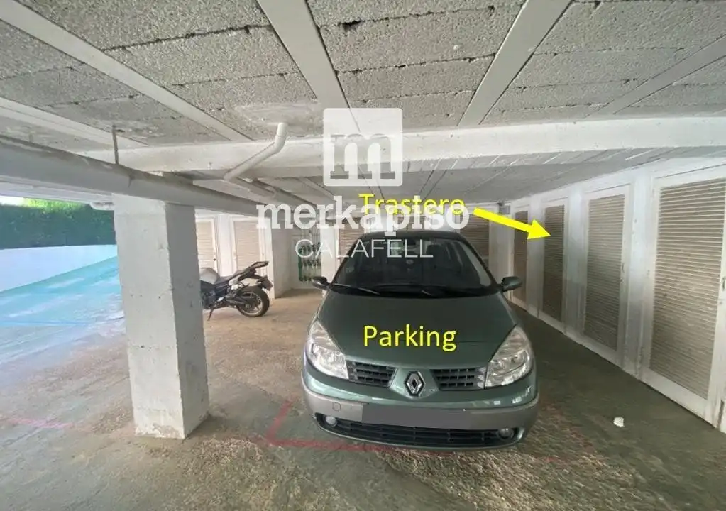 Parking de Piso en venta en Calafell con Calefacción, Terraza y Trastero
