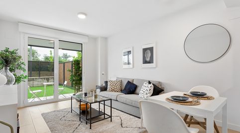Foto 5 de Piso en venta en Calle Islas Caimán, 3, El Olivar, Alcalá de Henares