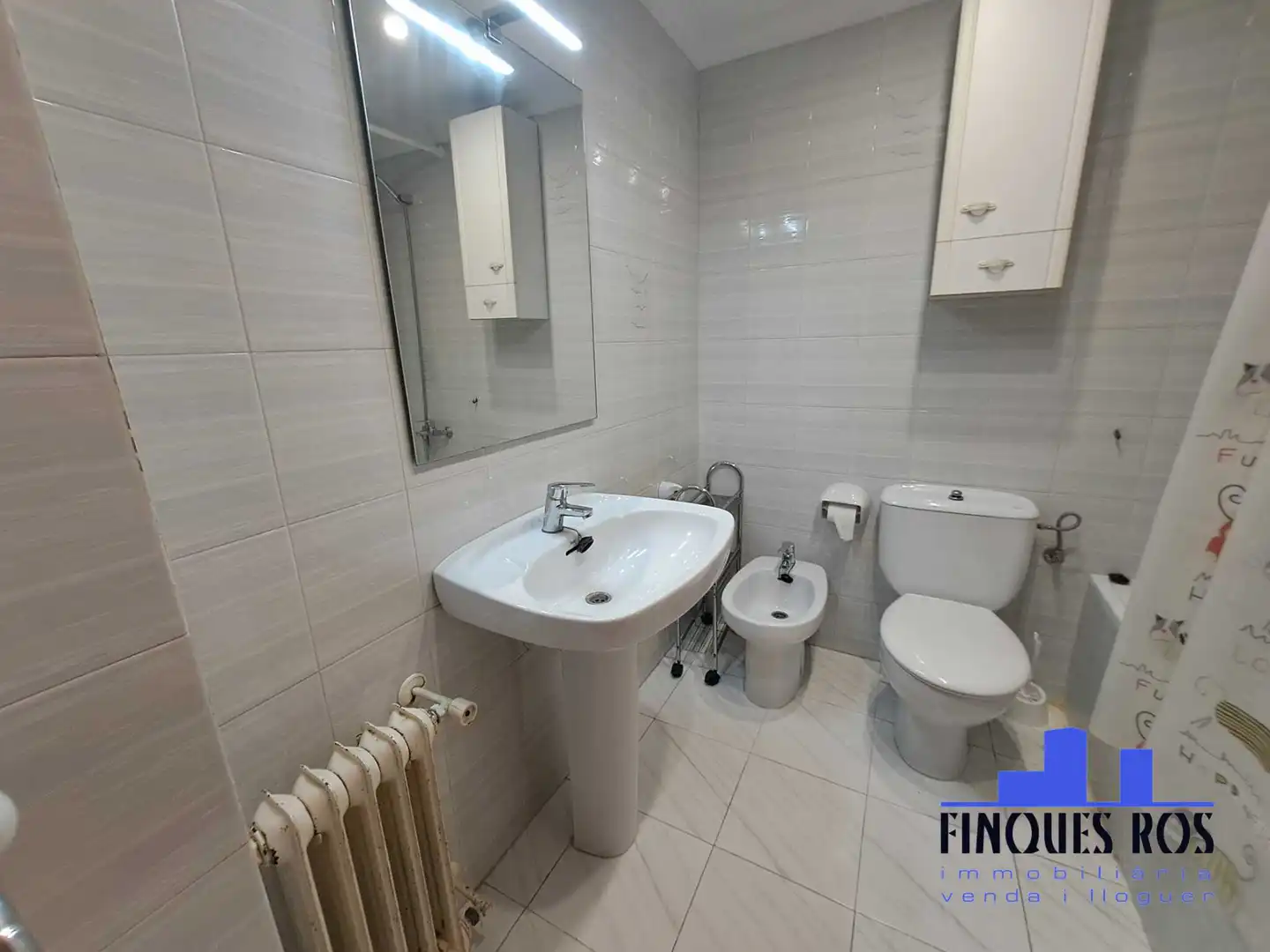 Badezimmer von Wohnung zur Miete in Vinaròs mit Möbliert und Haustechnik