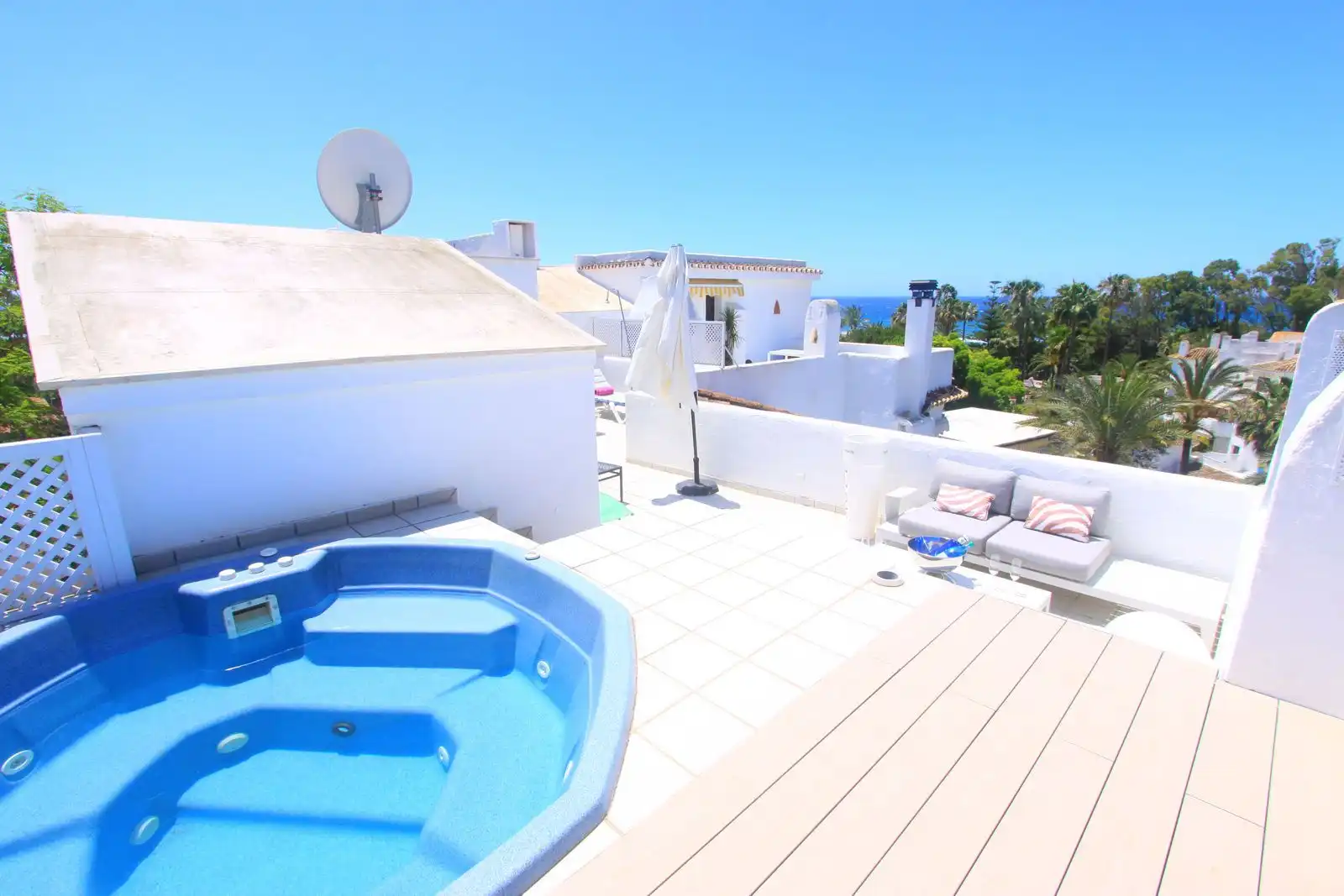 Piso con piscina en venta en Calle Maestro Chueca 64, imagen 11