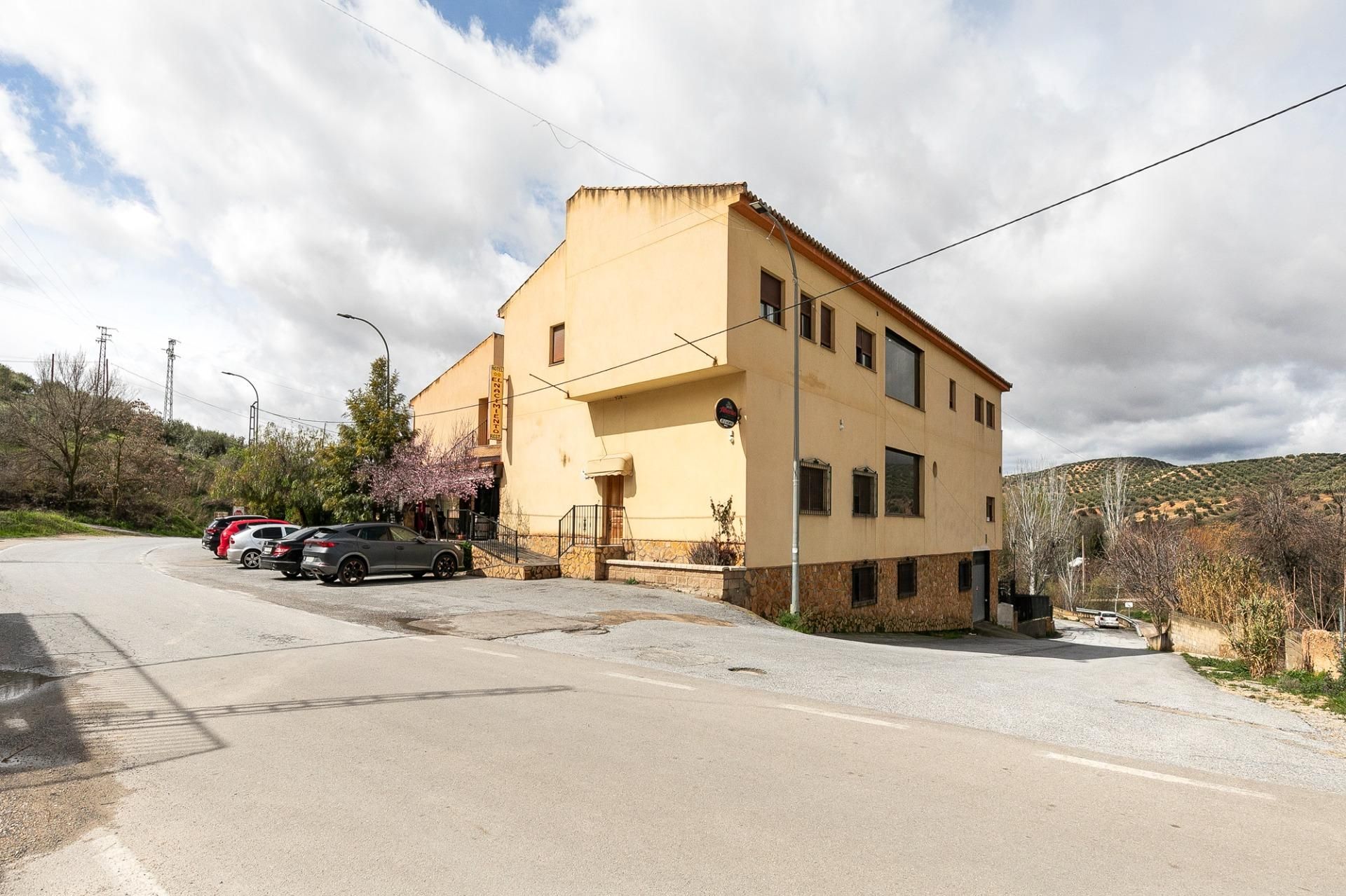 Exterior view of Building for sale in Deifontes