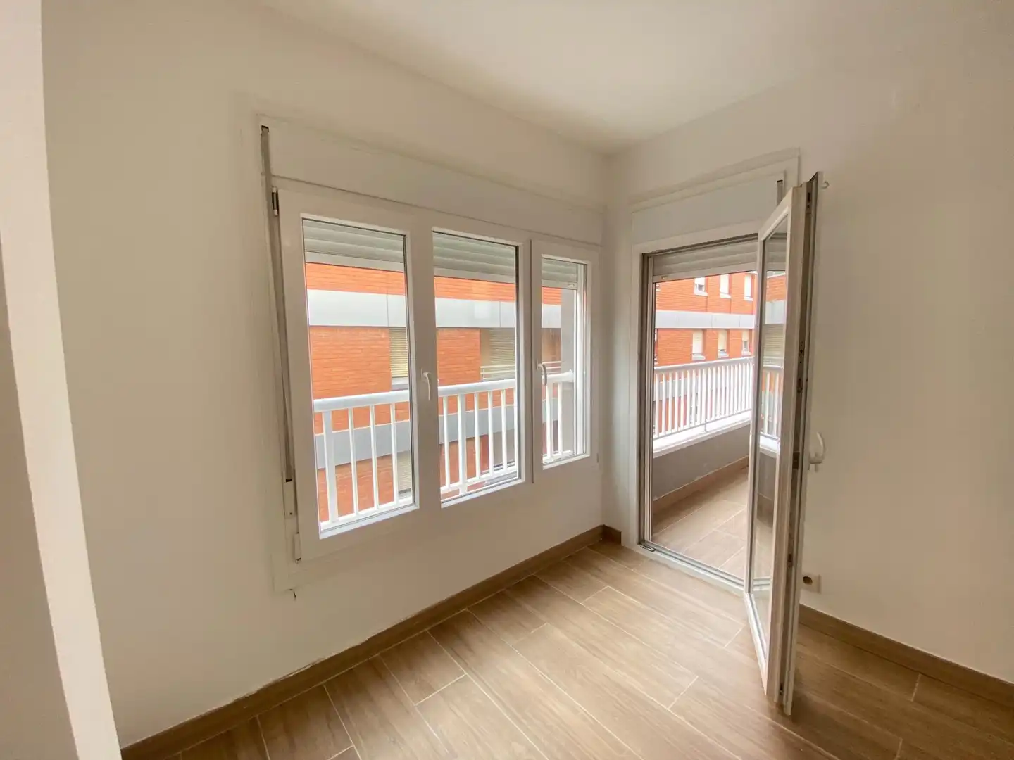 Flat with terrace for sale in Barris Marítims, imagen 8