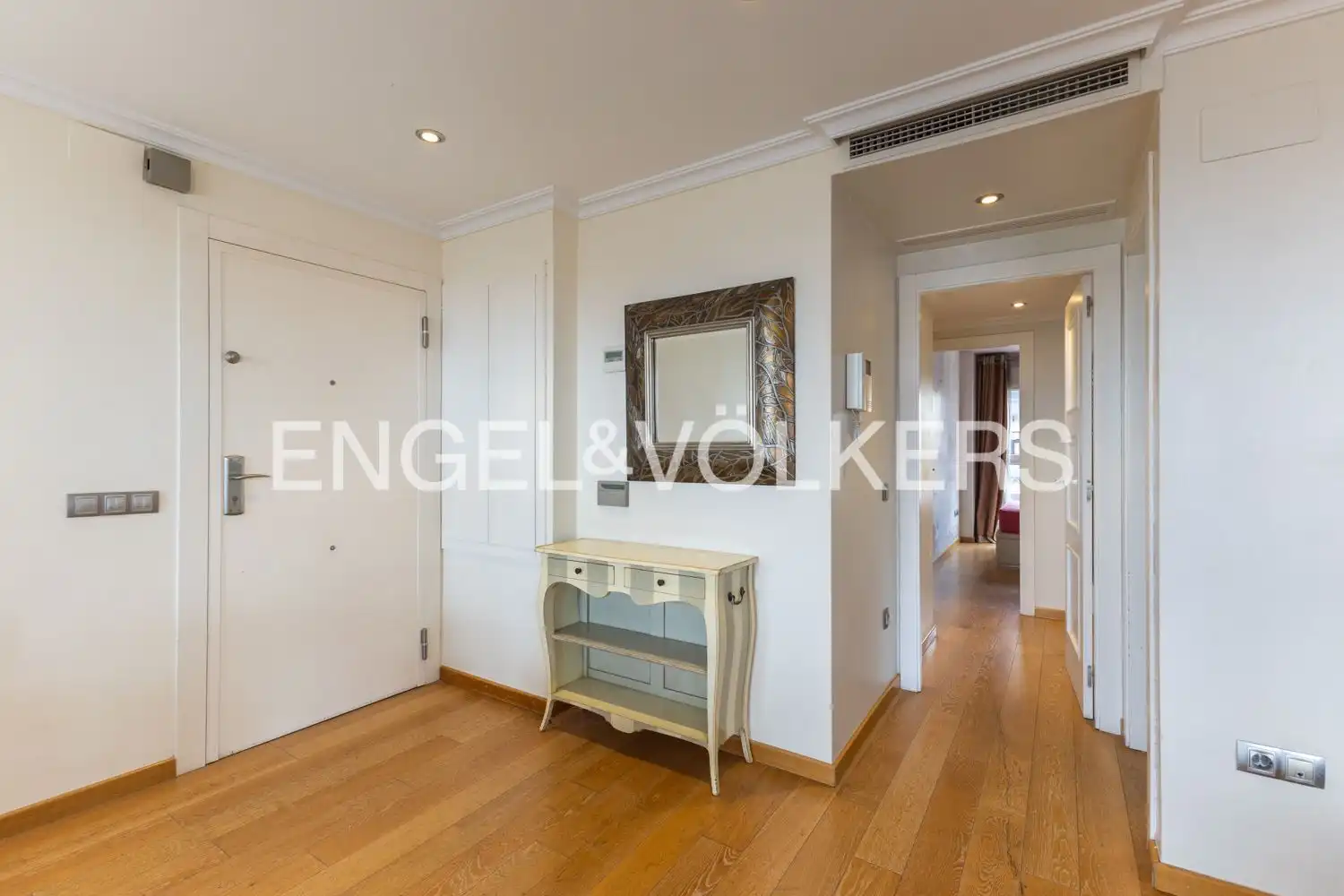 Piso en venta en Valencia con Aire acondicionado, Calefacción y Parquet