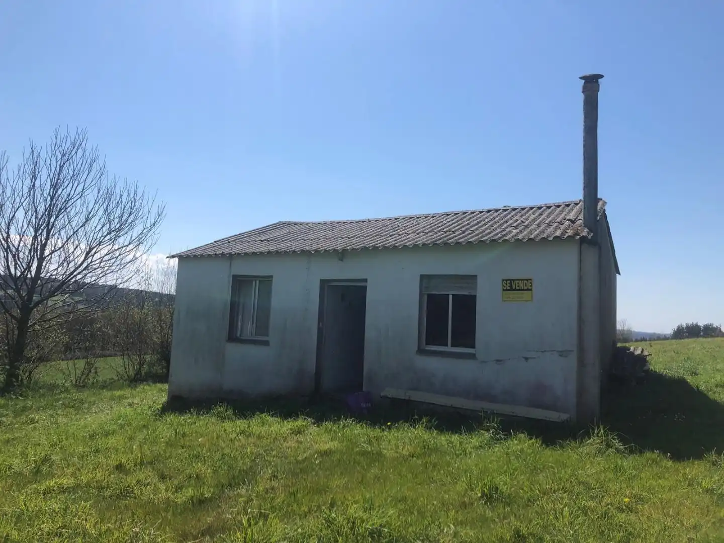 Vista exterior de Casa o xalet en venda en Vilasantar amb Jardí privat
