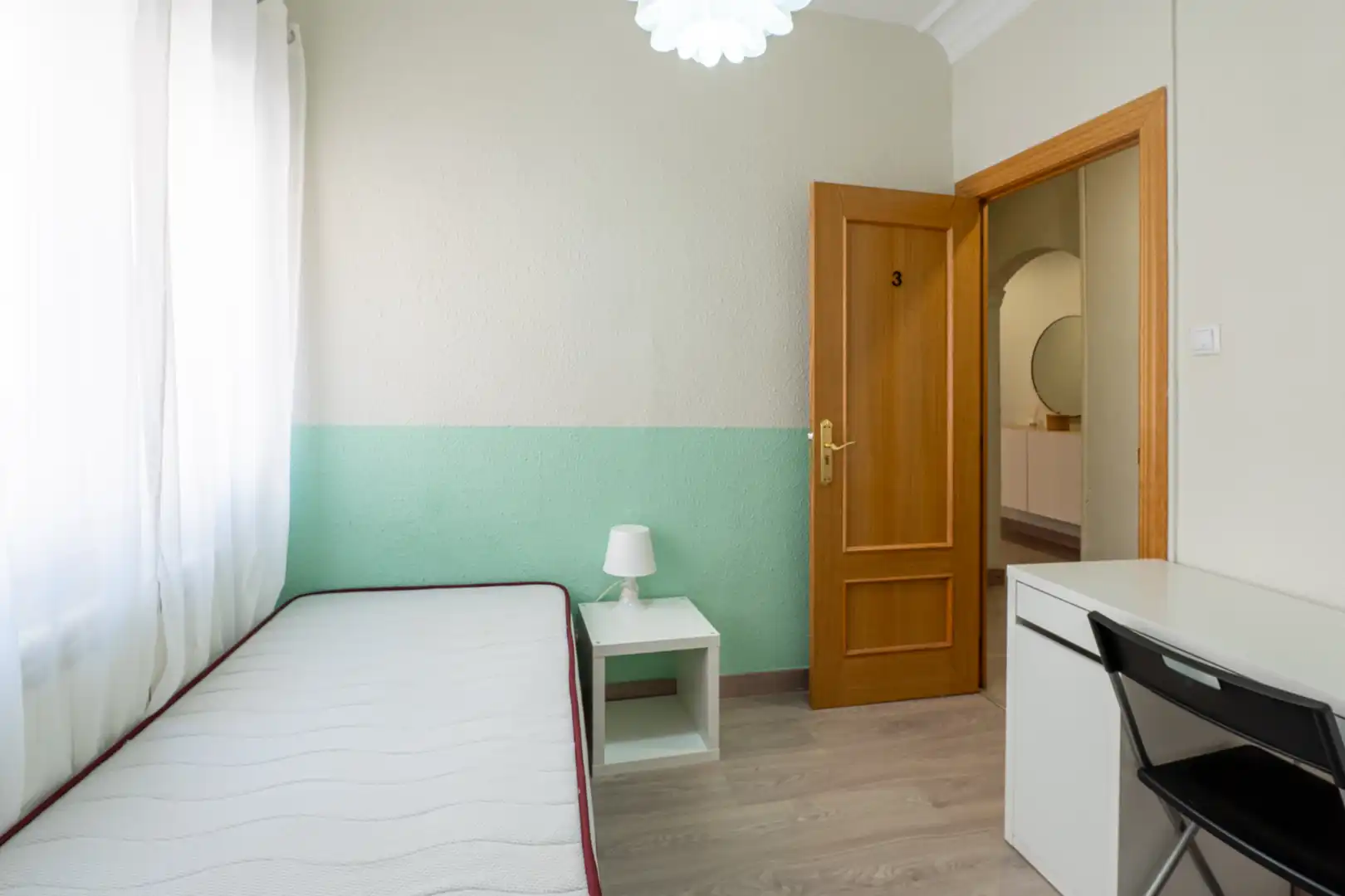 Habitación de Piso en venta en Zaragoza con Calefacción