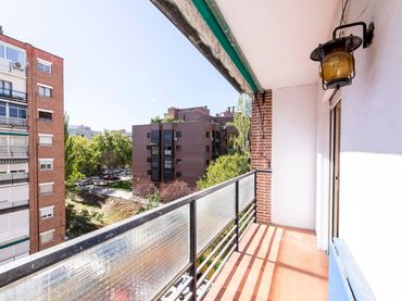 Appartement avec ascenseur à vendre à Calle de Alegría de Oria 3