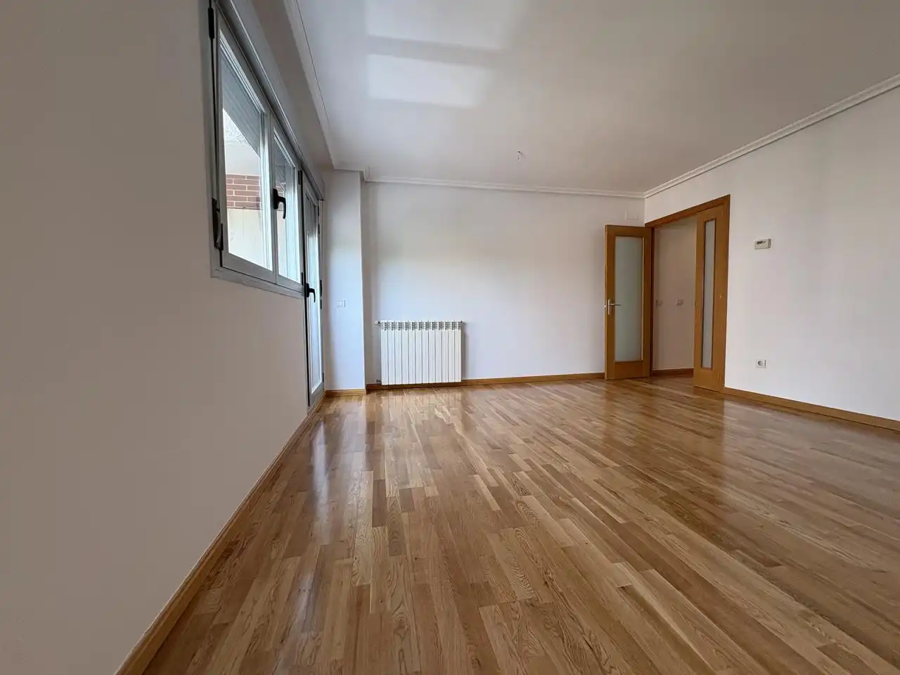 Sala de estar de Piso en venta en Madrid con Calefacción, Terraza y Trastero